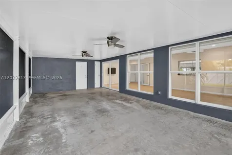 5511 Taylor Street Hollywood FL 33021