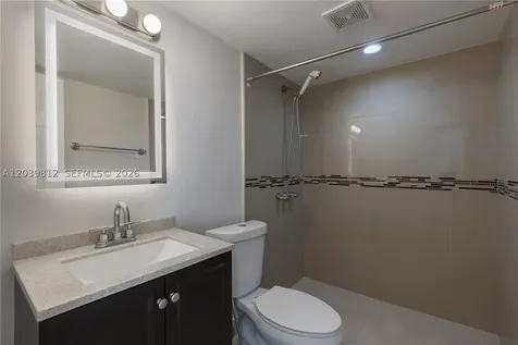 9180 Fontainebleau Boulevard Miami FL 33172