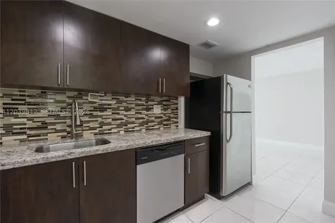9180 Fontainebleau Boulevard Miami FL 33172