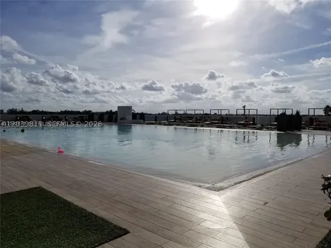 5252 NW 85th Avenue Doral FL 33166