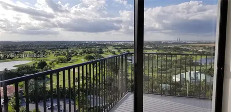 5252 NW 85th Avenue Doral FL 33166