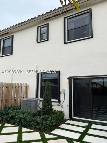 11889 SW 245th Terrace Homestead FL 33032