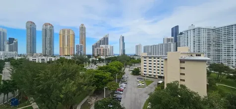 17600 N Bay Road Sunny Isles Beach FL 33160