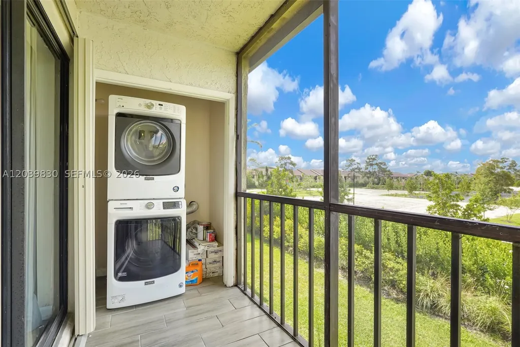 7142 Golf Colony Court Lake Worth FL 33467