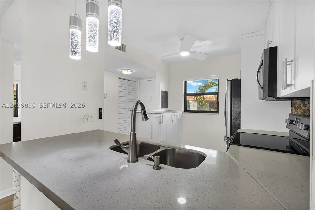 7142 Golf Colony Court Lake Worth FL 33467