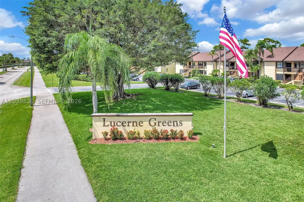 7142 Golf Colony Court Lake Worth FL 33467