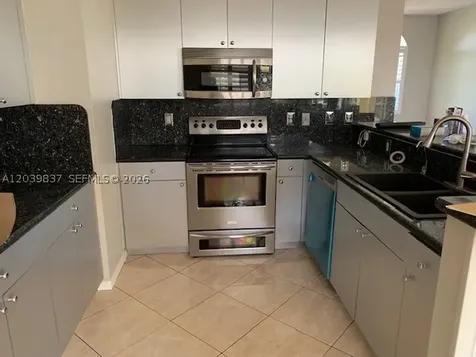 440 SE 23rd Lane Homestead FL 33033