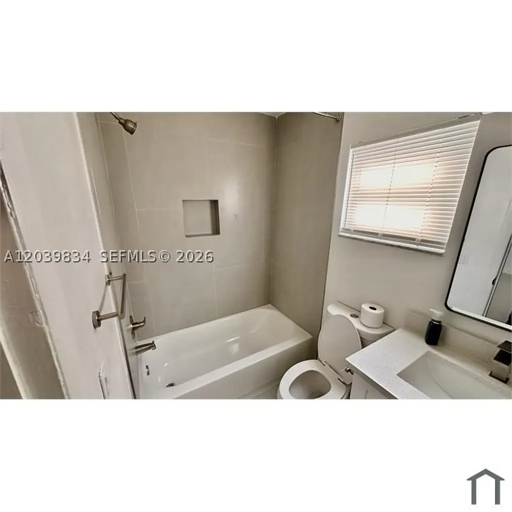 7826 NW 40th Street Coral Springs FL 33065