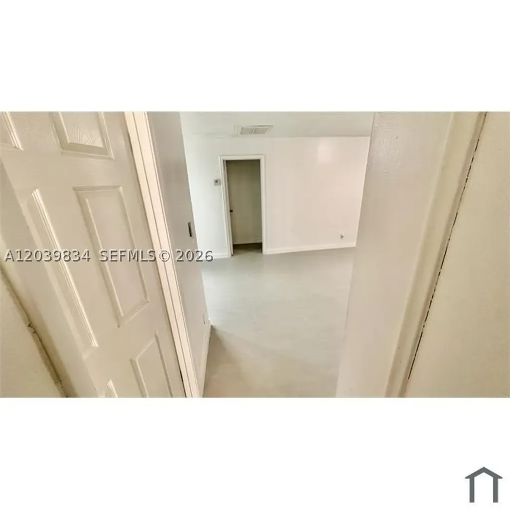 7826 NW 40th Street Coral Springs FL 33065