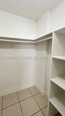 4550 NW 9th Street Miami FL 33126