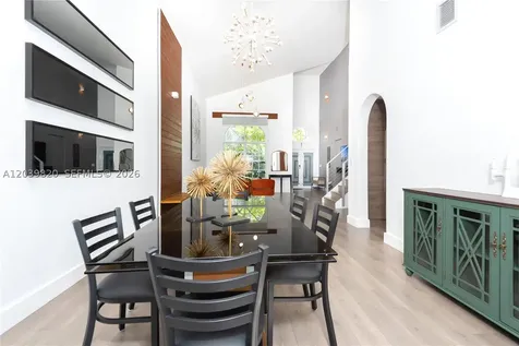 5853 NW 111th Avenue Doral FL 33178