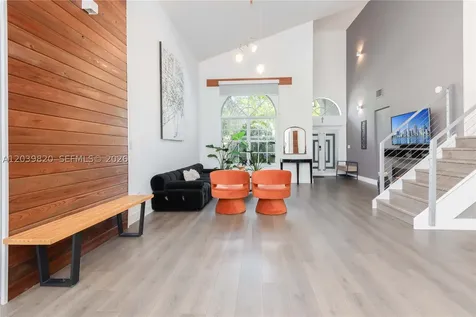 5853 NW 111th Avenue Doral FL 33178