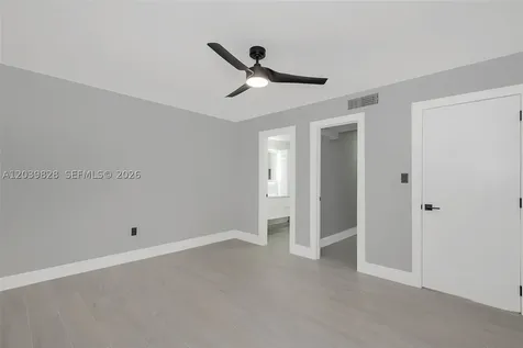 6653 SW 140th Avenue Miami FL 33183