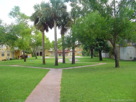 505 NW 177th Street Miami Gardens FL 33169