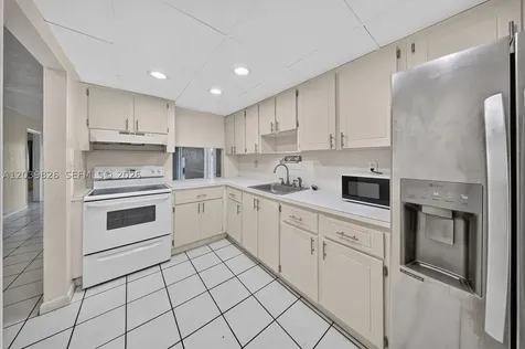 505 NW 177th Street Miami Gardens FL 33169