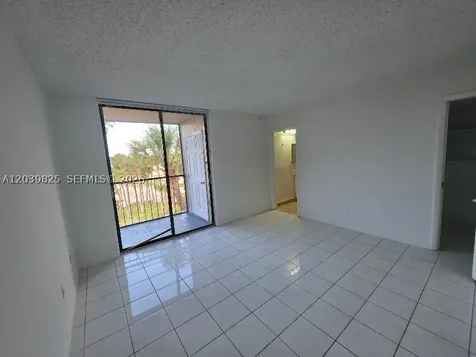 8635 NW 8th Street Miami FL 33126