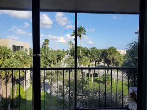 8635 NW 8th Street Miami FL 33126