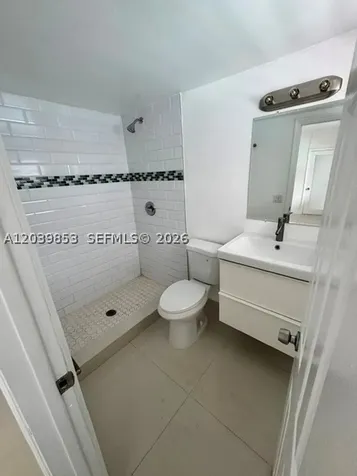7925 West Drive North Bay Village FL 33141