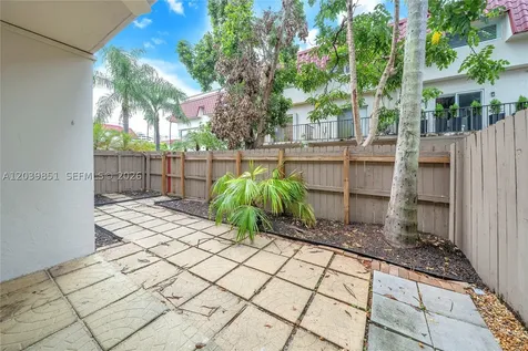 8650 SW 67th Avenue Pinecrest FL 33156