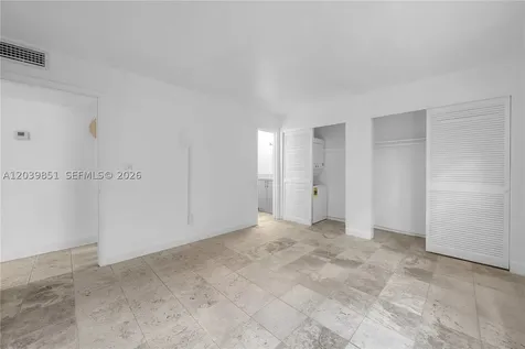 8650 SW 67th Avenue Pinecrest FL 33156