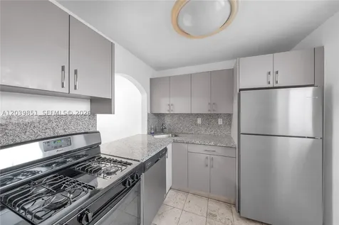 8650 SW 67th Avenue Pinecrest FL 33156