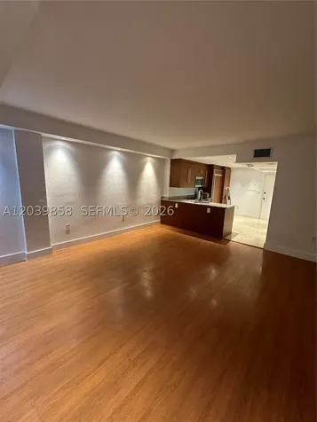 Bal Harbour FL 33180