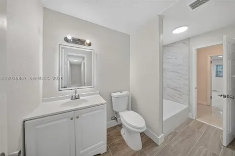 3856 NW 207 St Road Miami Gardens FL 33055