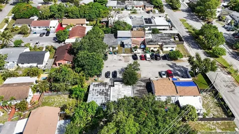 3856 NW 207 St Road Miami Gardens FL 33055