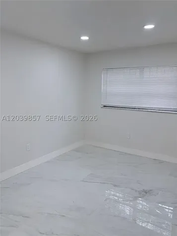 3856 NW 207 St Road Miami Gardens FL 33055
