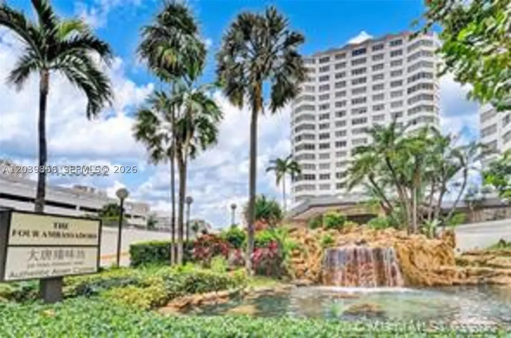 905 Brickell Bay Drive Miami FL 33131