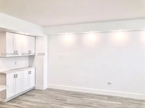 905 Brickell Bay Drive Miami FL 33131