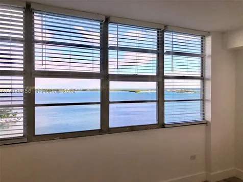 905 Brickell Bay Drive Miami FL 33131
