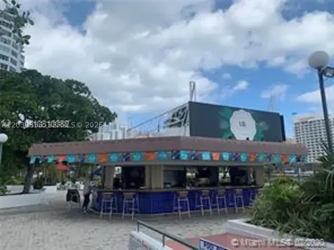 905 Brickell Bay Drive Miami FL 33131