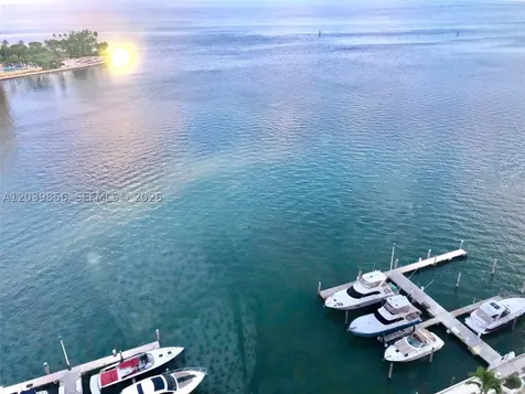 905 Brickell Bay Drive Miami FL 33131