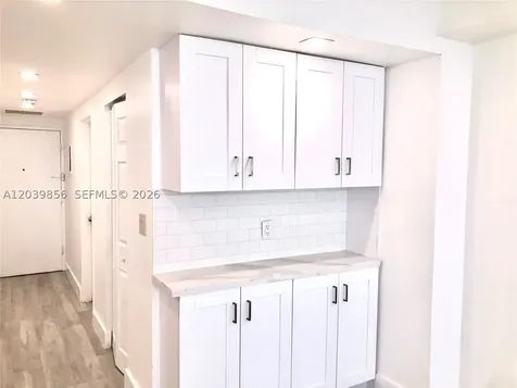 905 Brickell Bay Drive Miami FL 33131