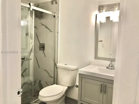 905 Brickell Bay Drive Miami FL 33131