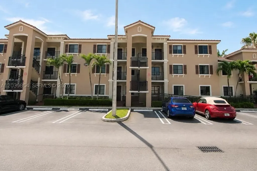 22561 SW 88th Place Cutler Bay FL 33190