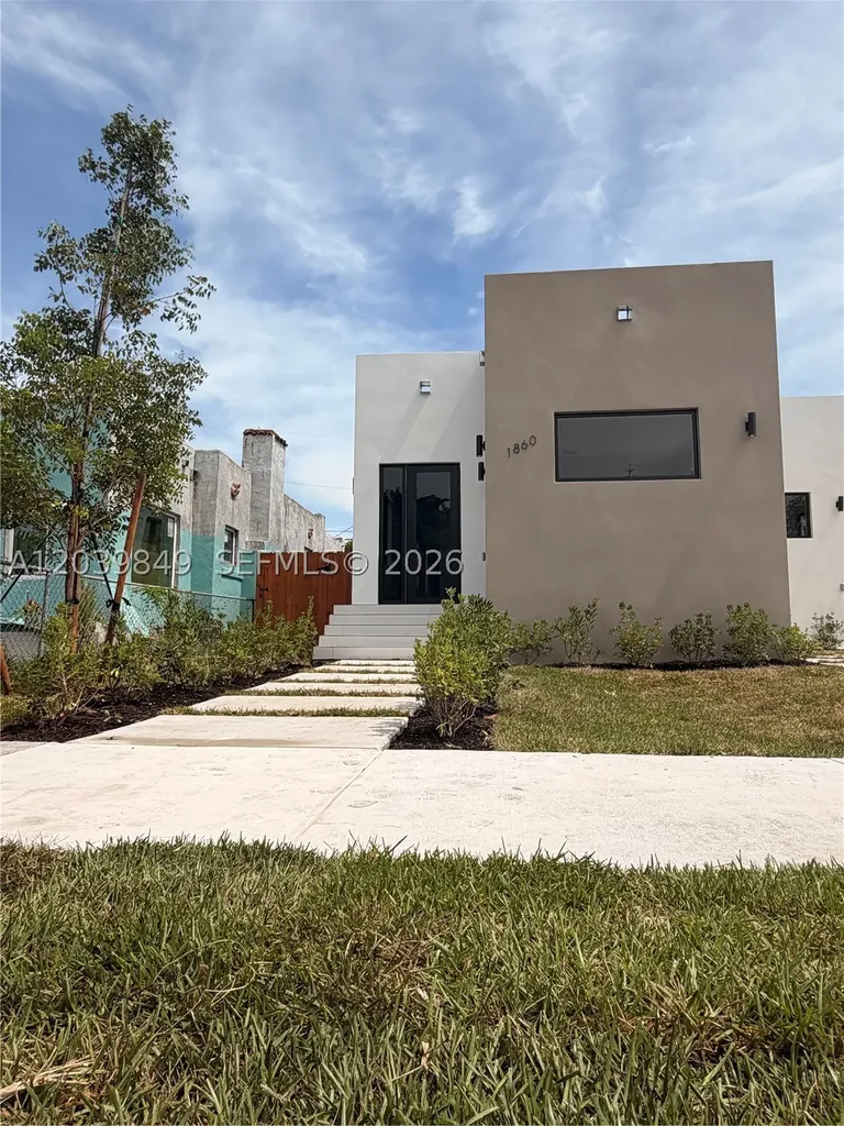 1860 NW 48th Street Miami FL 33142