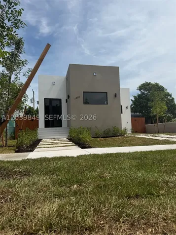 1860 NW 48th Street Miami FL 33142