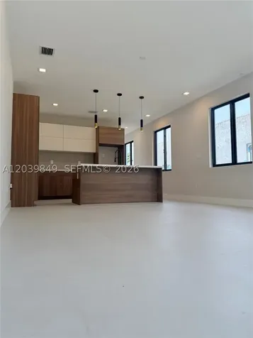 1860 NW 48th Street Miami FL 33142