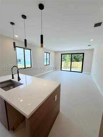 1860 NW 48th Street Miami FL 33142