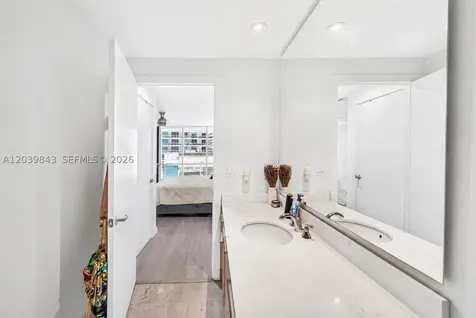 1050 Brickell Avenue Miami FL 33131