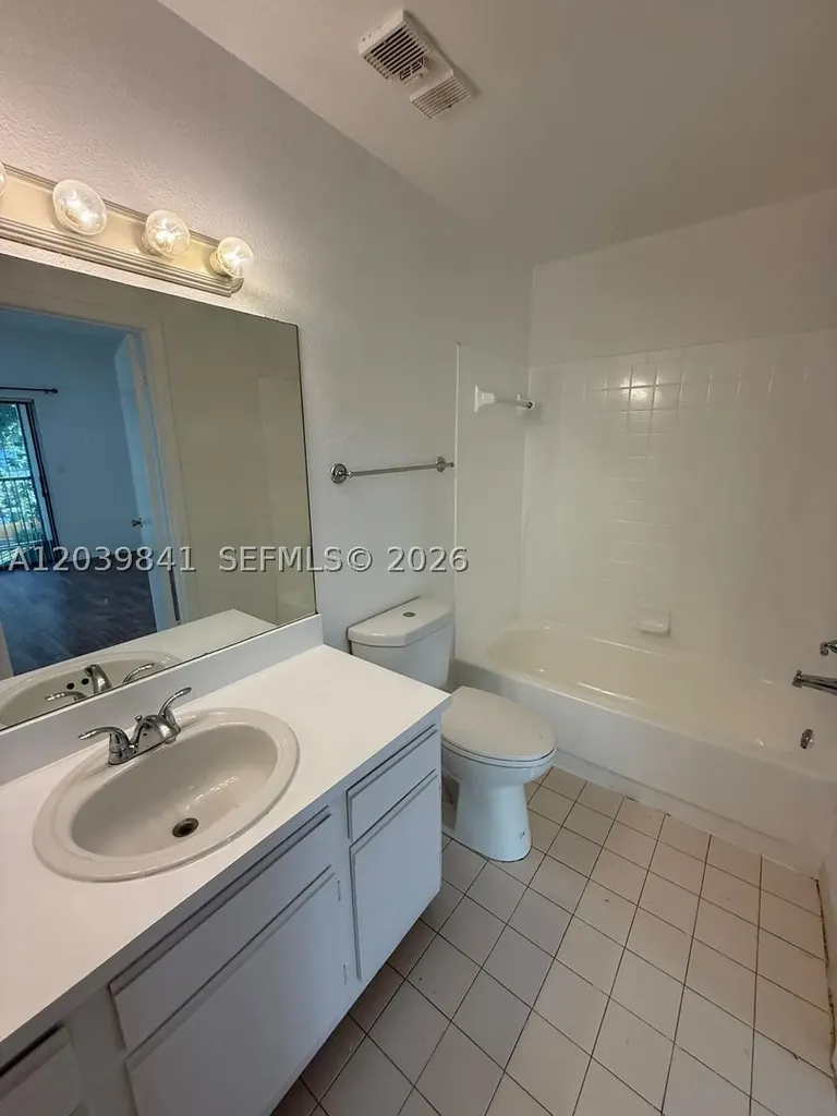 2550 SW 18th Terrace Fort Lauderdale FL 33315