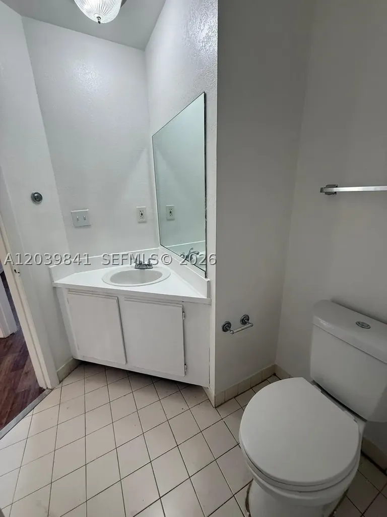 2550 SW 18th Terrace Fort Lauderdale FL 33315