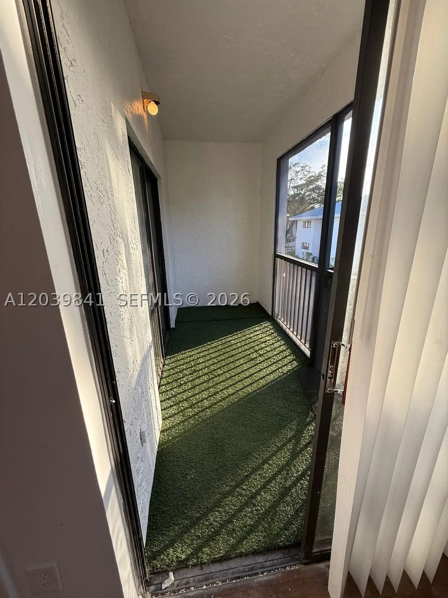 2550 SW 18th Terrace Fort Lauderdale FL 33315