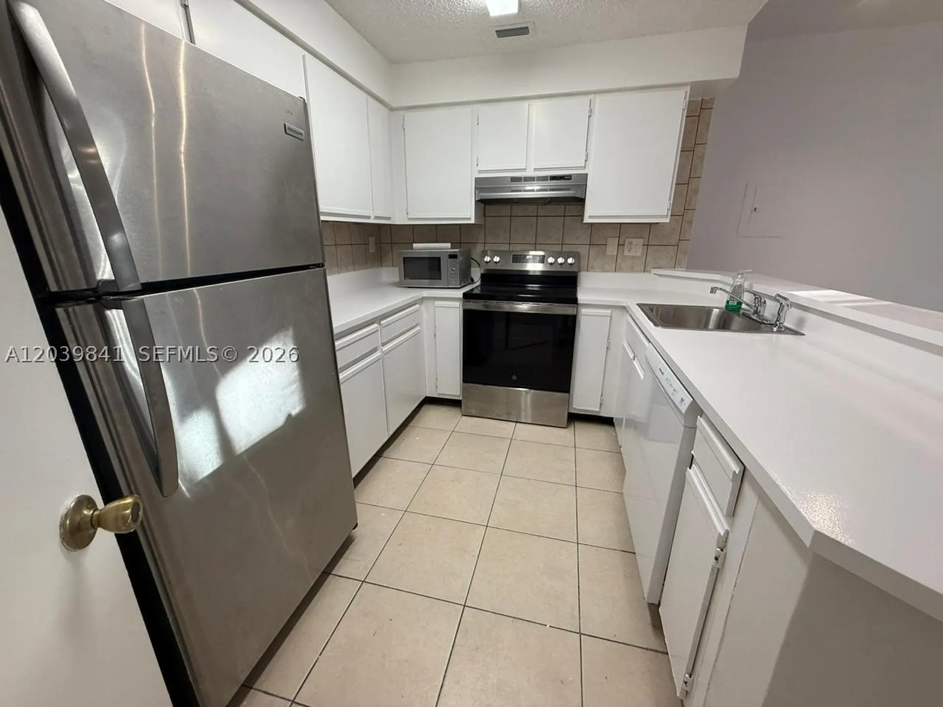 2550 SW 18th Terrace Fort Lauderdale FL 33315