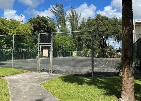 2550 SW 18th Terrace Fort Lauderdale FL 33315