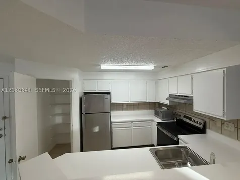 2550 SW 18th Terrace Fort Lauderdale FL 33315