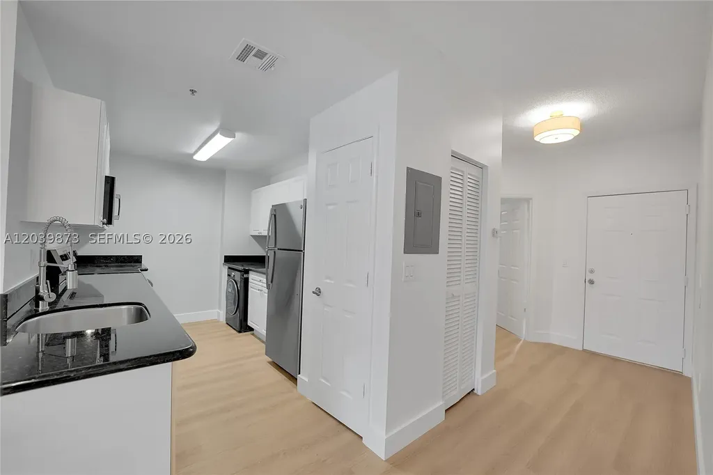 2020 Greenview Shores Boulevard Wellington FL 33414