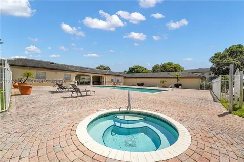 2020 Greenview Shores Boulevard Wellington FL 33414